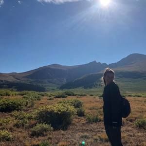 Meet your Posher, Em